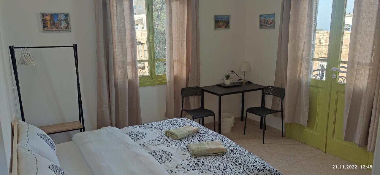 GuestHouse COMFY Haifa Eksteriør billede